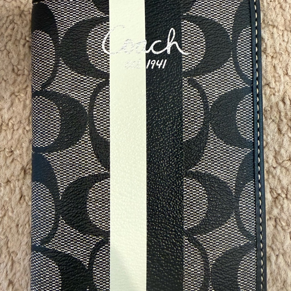 Coach Monogram Black and Gray Card Holder